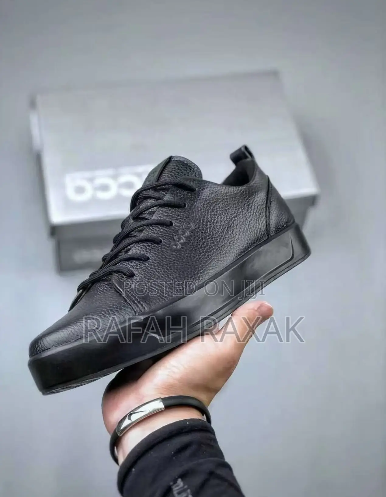 Ecco Men’S Soft Leather Black Tennis Shoes