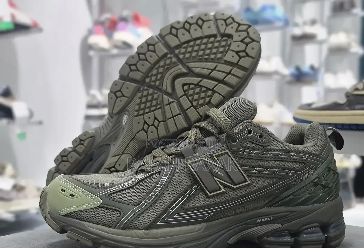 Original Army Green New Balance 1906r Running Shoes