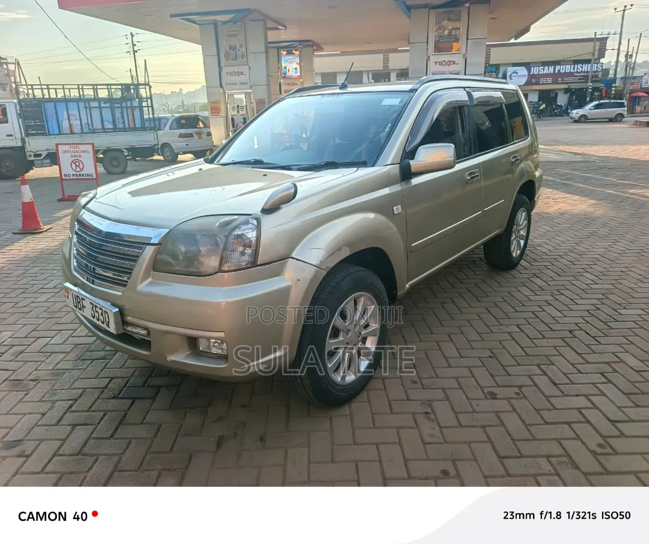 Nissan X-Trail 2.0 Comfort 2003 Gold