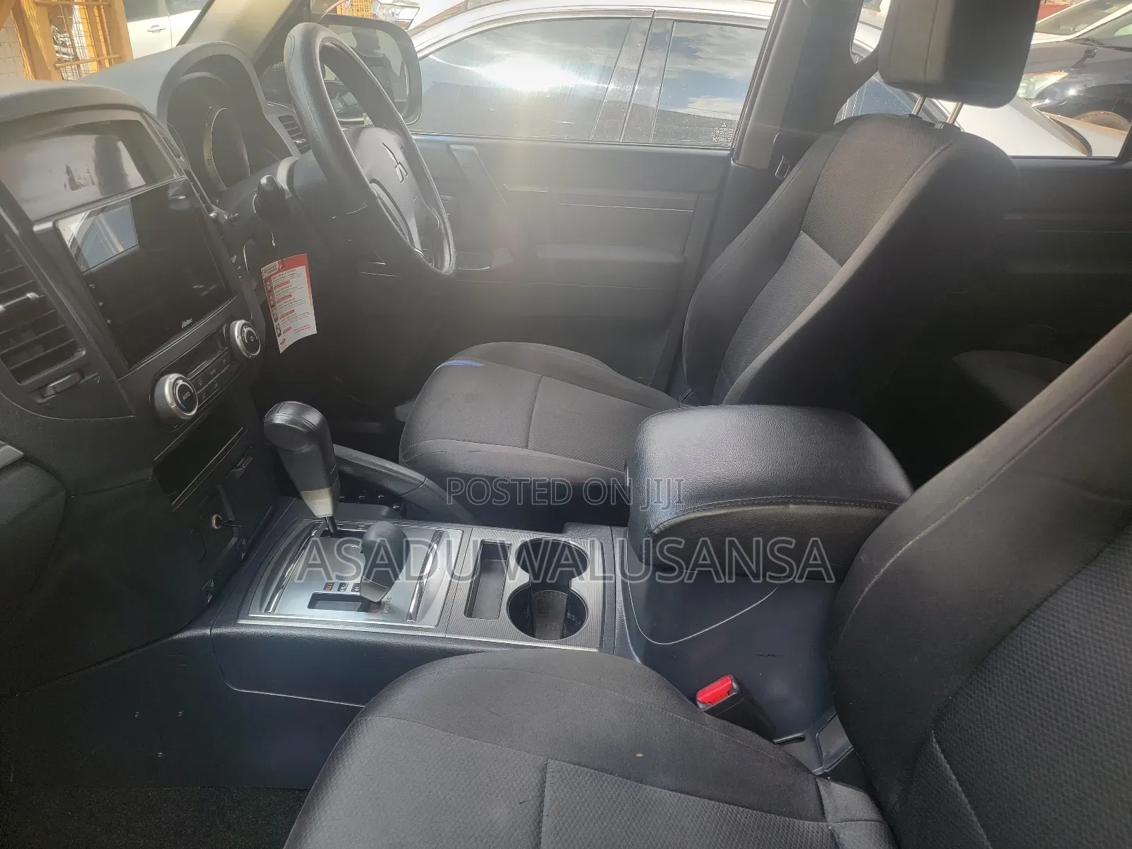 Mitsubishi Pajero 2015 Silver