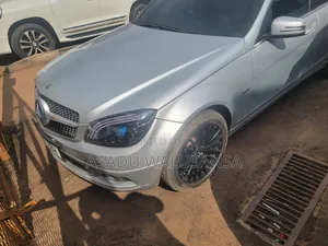 Mercedes-Benz C250 2013 Silver