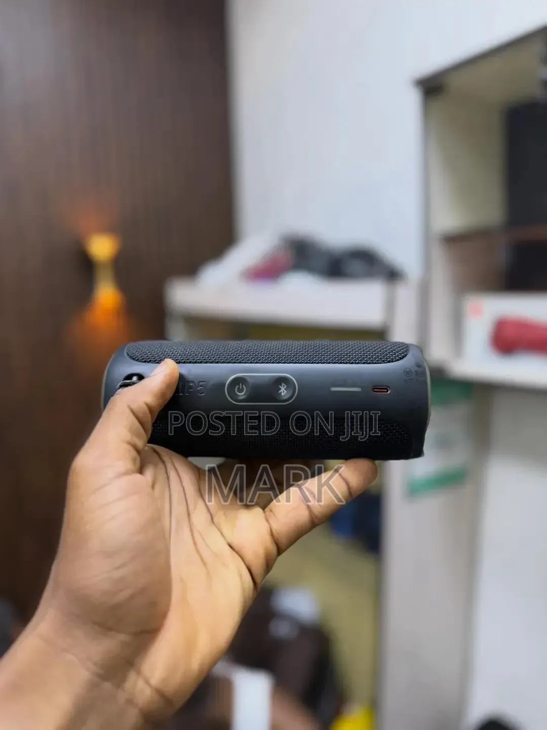 JBL Flip 5 Portable Speaker