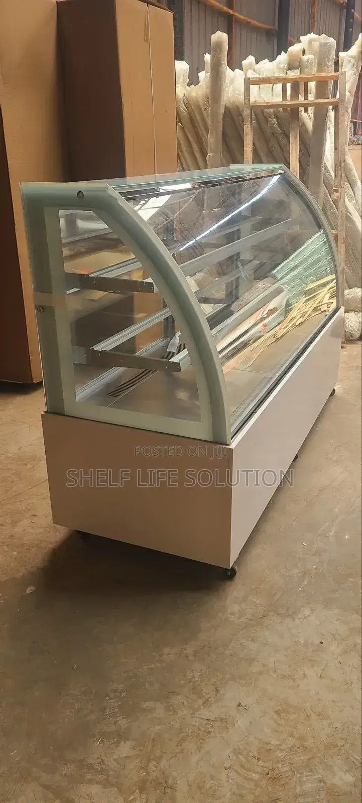 Curved Refrigerated Bakery Display Case