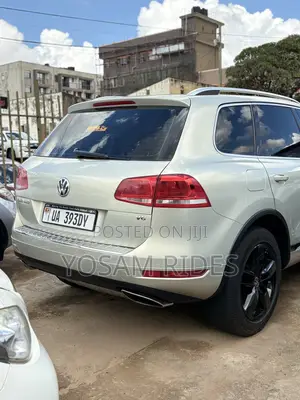 Volkswagen Touareg V6 Sport AWD 4MOTION 2015 Silver