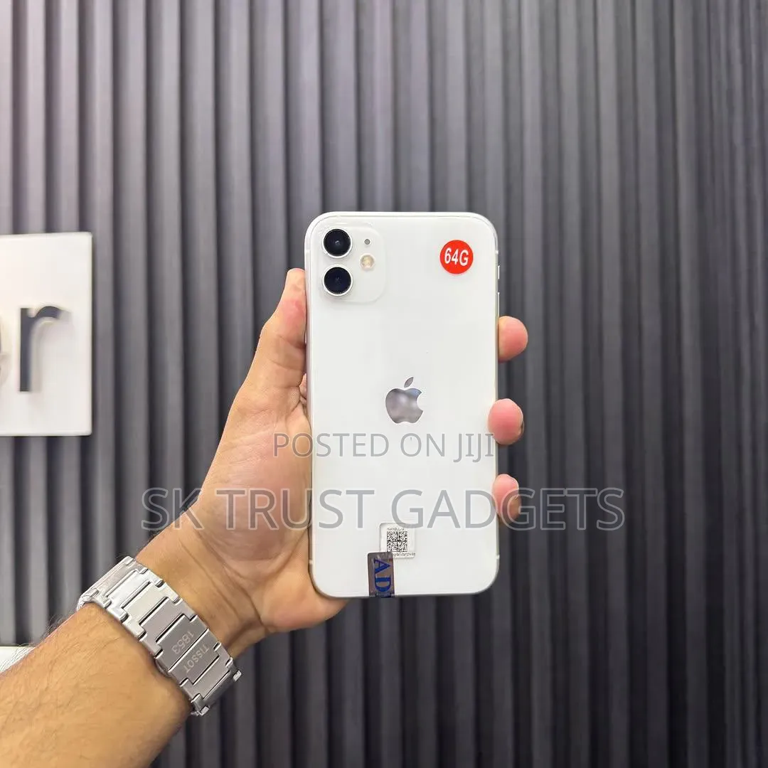 Apple iPhone 11 64 GB White