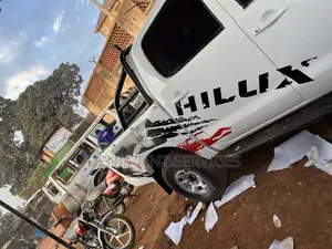 Hillux Stickers