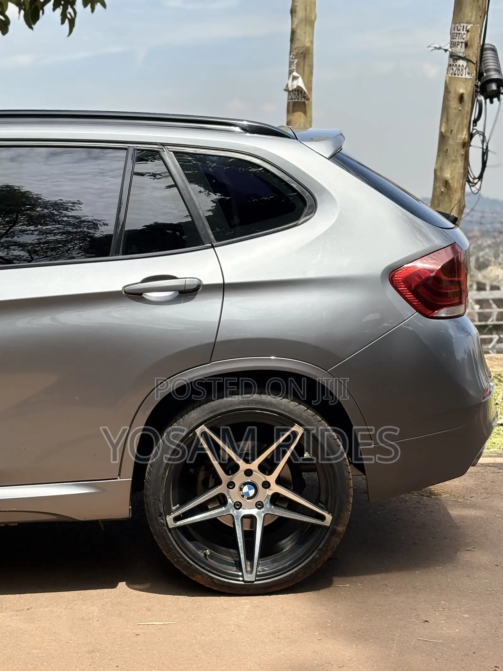 BMW X1 sDrive28i 4dr SUV (2.0L 4cyl Turbo 8A) 2014 Gray