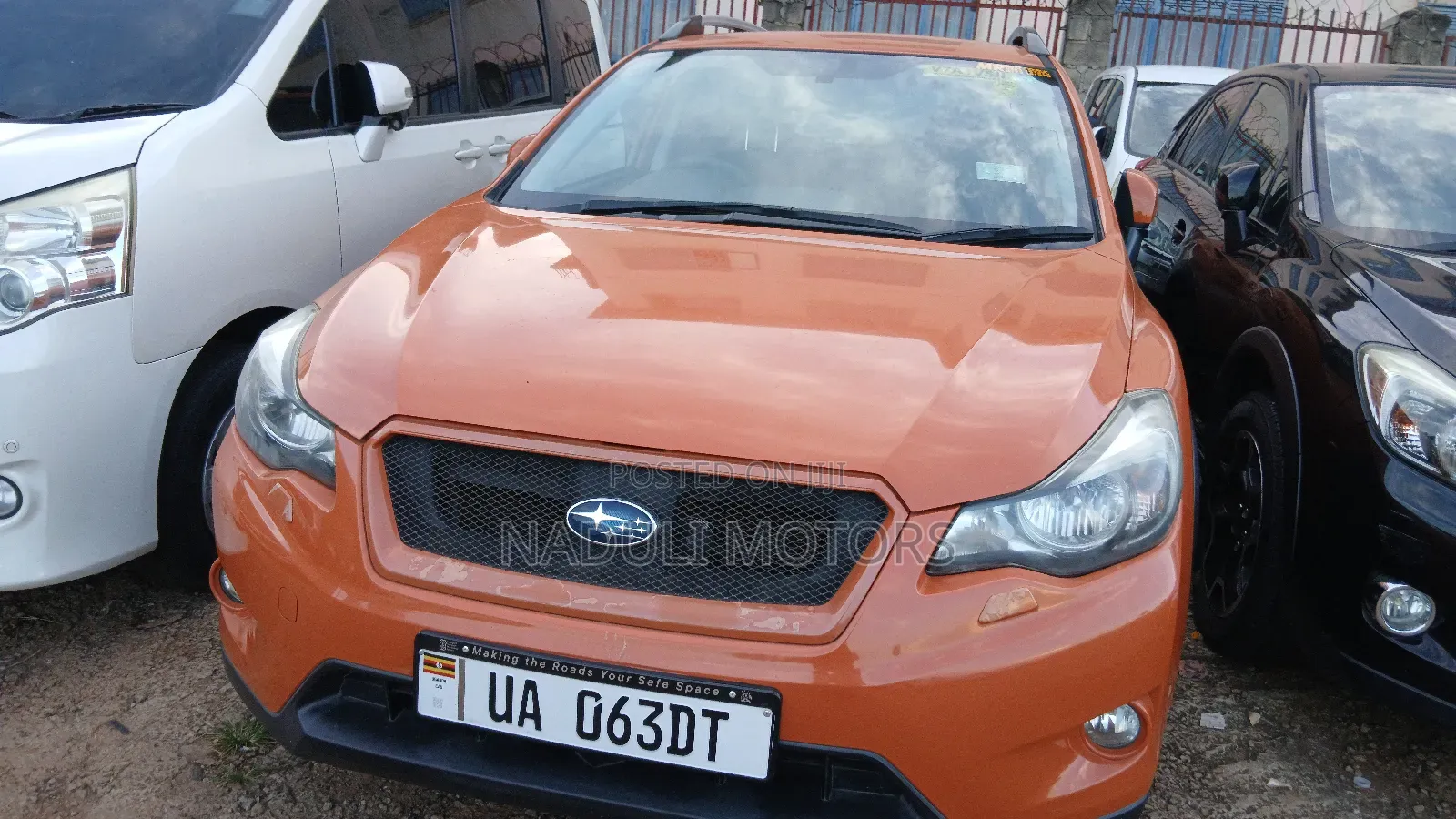 Subaru XV 2014 Orange