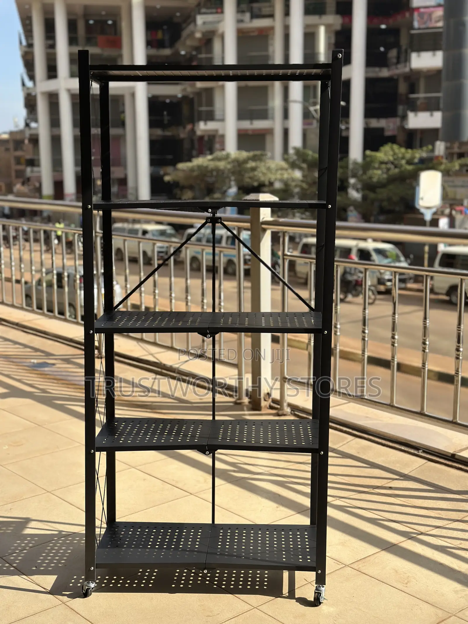 Durable Folding Rack With Rollers - 5 Tiers