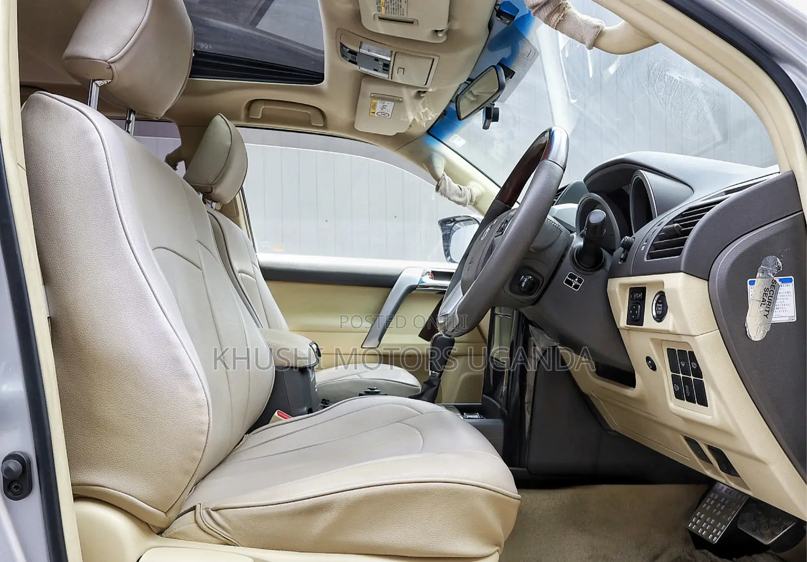 Toyota Land Cruiser Prado 2017 Silver