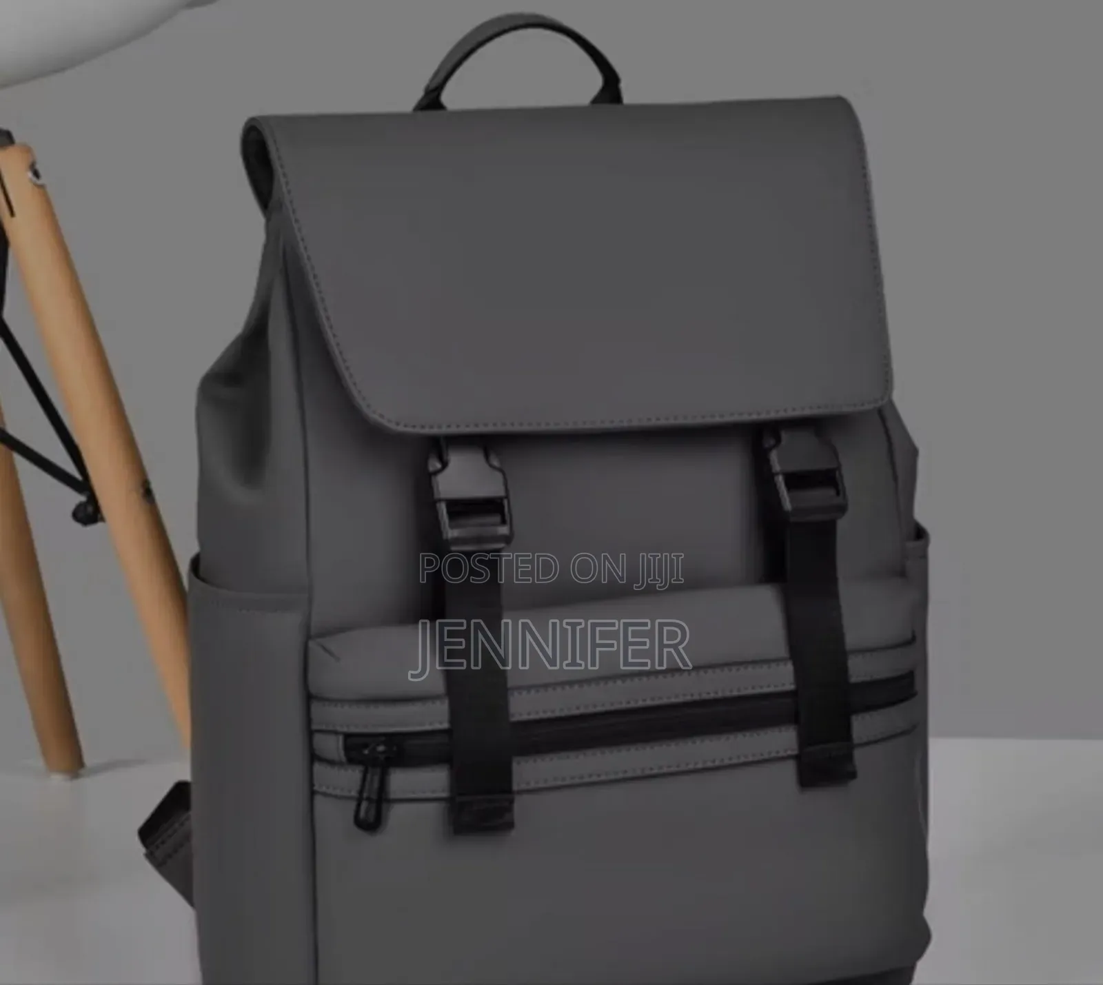 Mast Harbour Men's Solid Medium Backpack