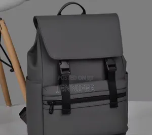 Mast Harbour Men's Solid Medium Backpack