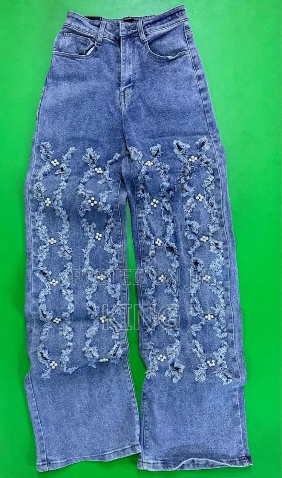 Timeless Wardrobe Staple Womens Jeans