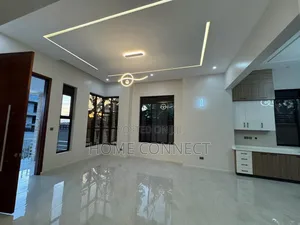 4bdrm Bungalow in Akright Estate, Central Division for sale