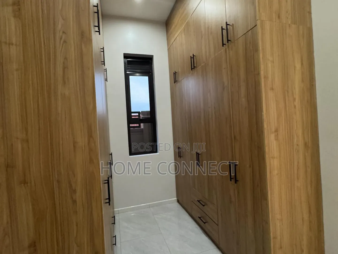 4bdrm Bungalow in Akright Estate, Central Division for sale