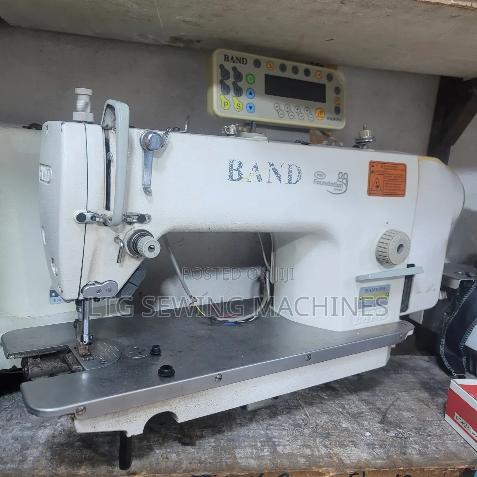 Band Industrial Sewing Machine