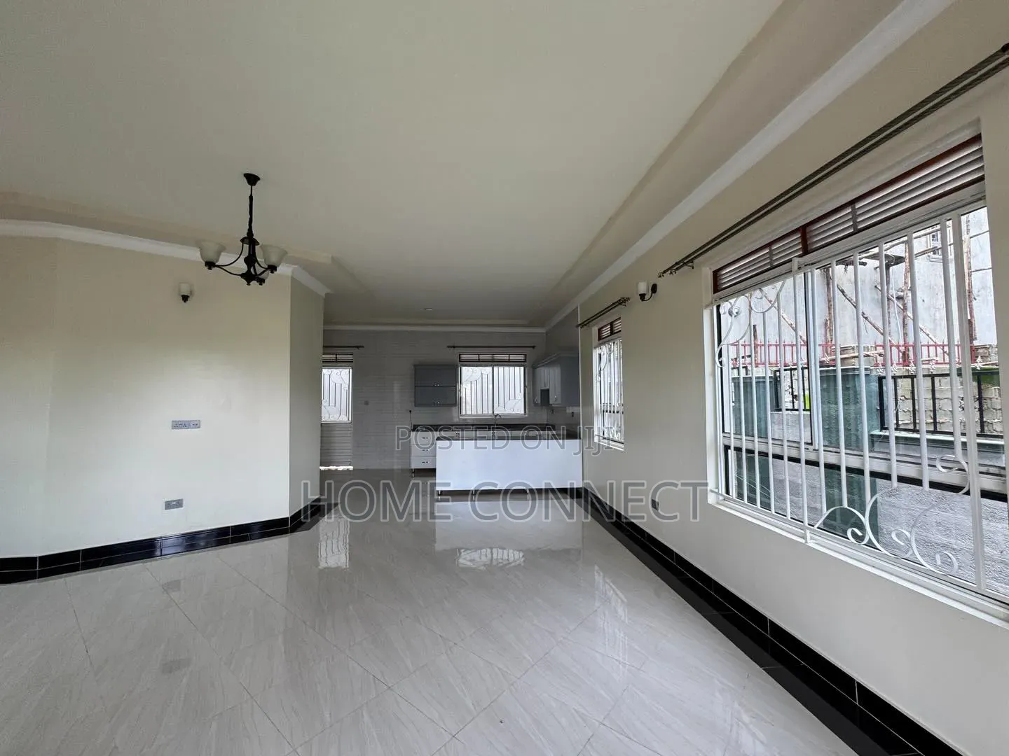 4bdrm Bungalow in Garuga Estate, Central Division for sale