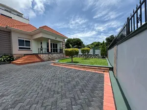 4bdrm Bungalow in Garuga Estate, Central Division for sale