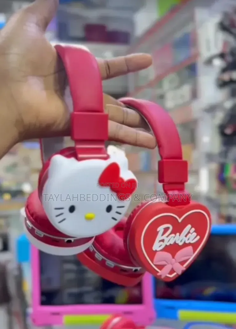 Hello Kitty Wired Headphones With Built-in Aux Cord Squishy Earcups