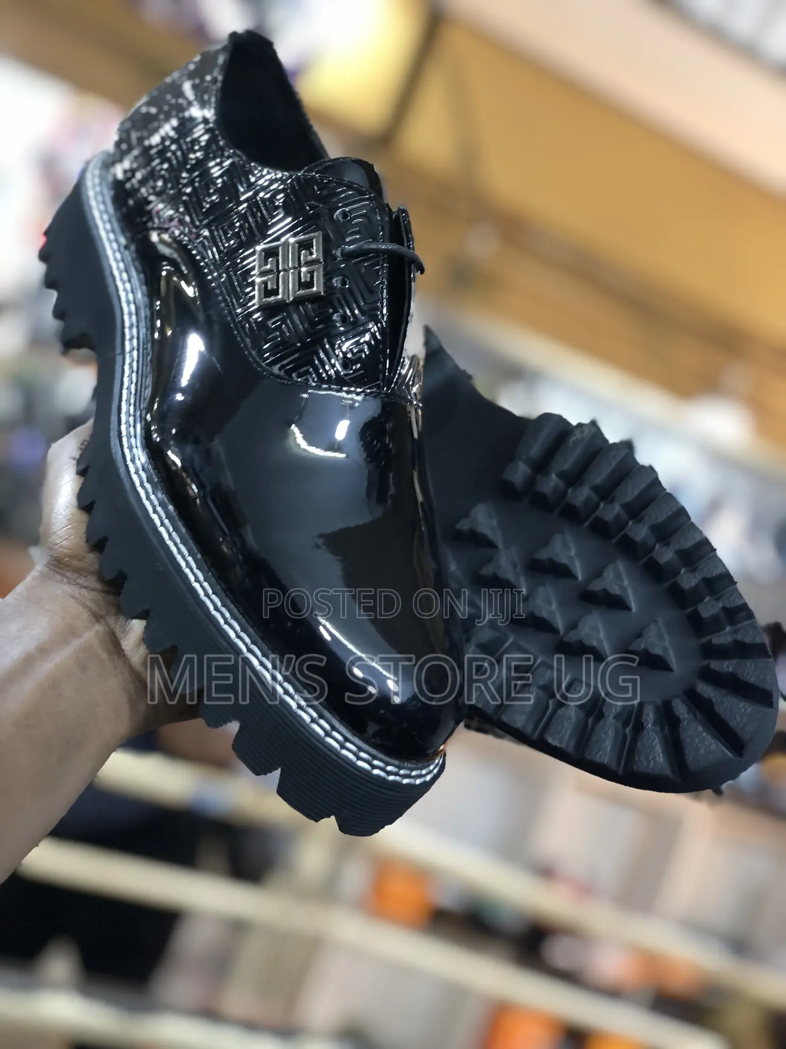 Classic Clean Off Oxford Big Sole Shoes