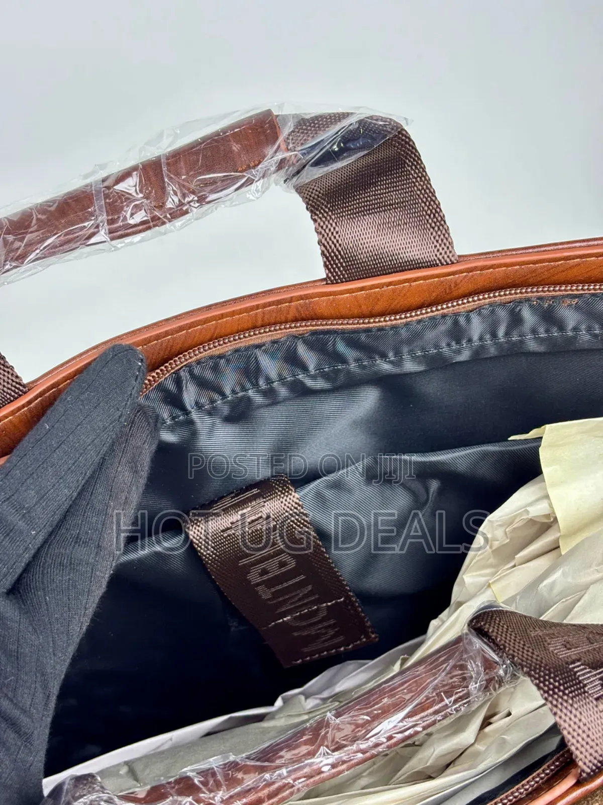 Leather Briefcase for Men 14-Inch Laptop Bag With Lock Luggage Strap