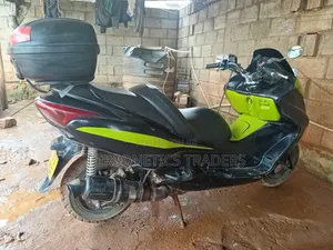 Honda Forza 2016 Black