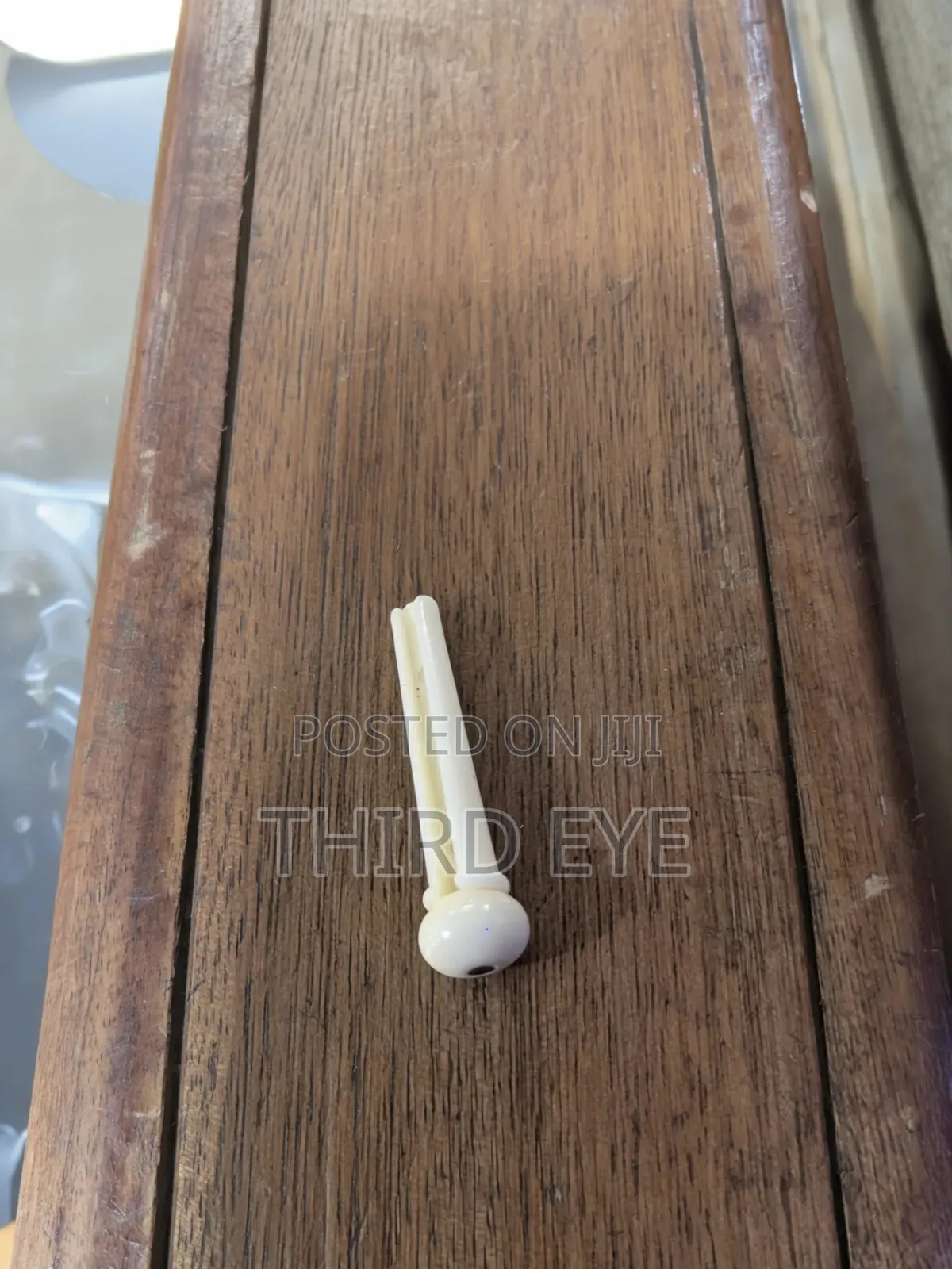 Acoustic Guitar Pins (Full Set)
