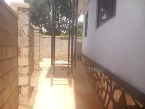 1bdrm Apartment in Kiti, Central Division for rent