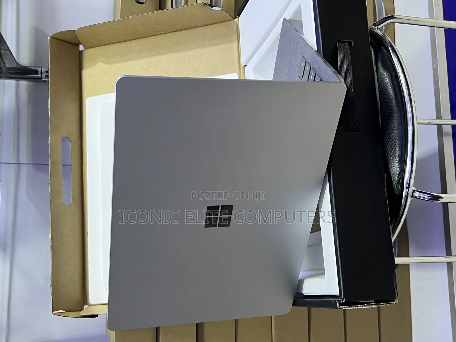 New Laptop Microsoft Surface Laptop 3 8GB Intel Core i7 SSD 256GB
