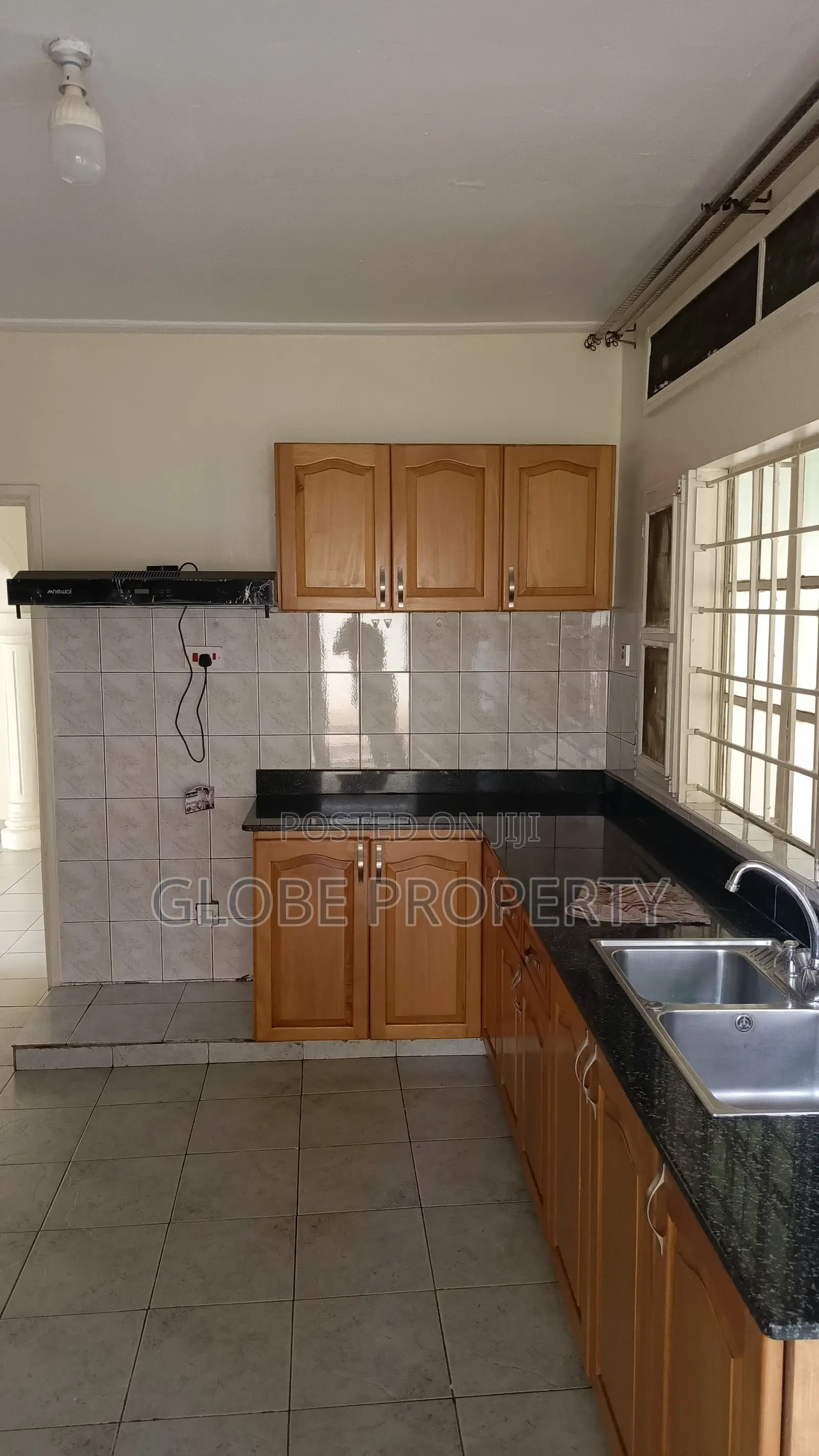 3bdrm House in Bukoto Crescent, Nakawa for rent