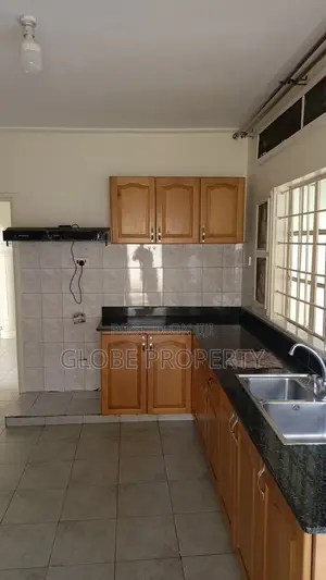 3bdrm House in Bukoto Crescent, Nakawa for rent