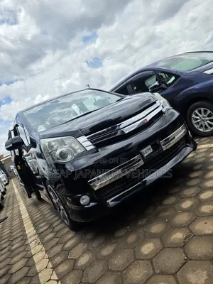 Toyota Noah 2011 Black