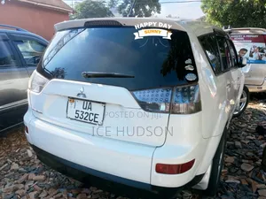 Mitsubishi Outlander 2008 Silver