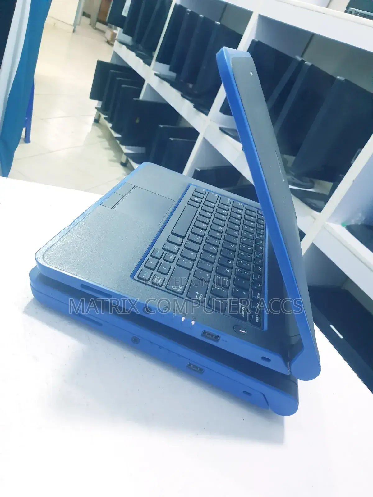 Laptop Dell Allenware M15 R5 4GB Intel Core i5 HDD 500GB