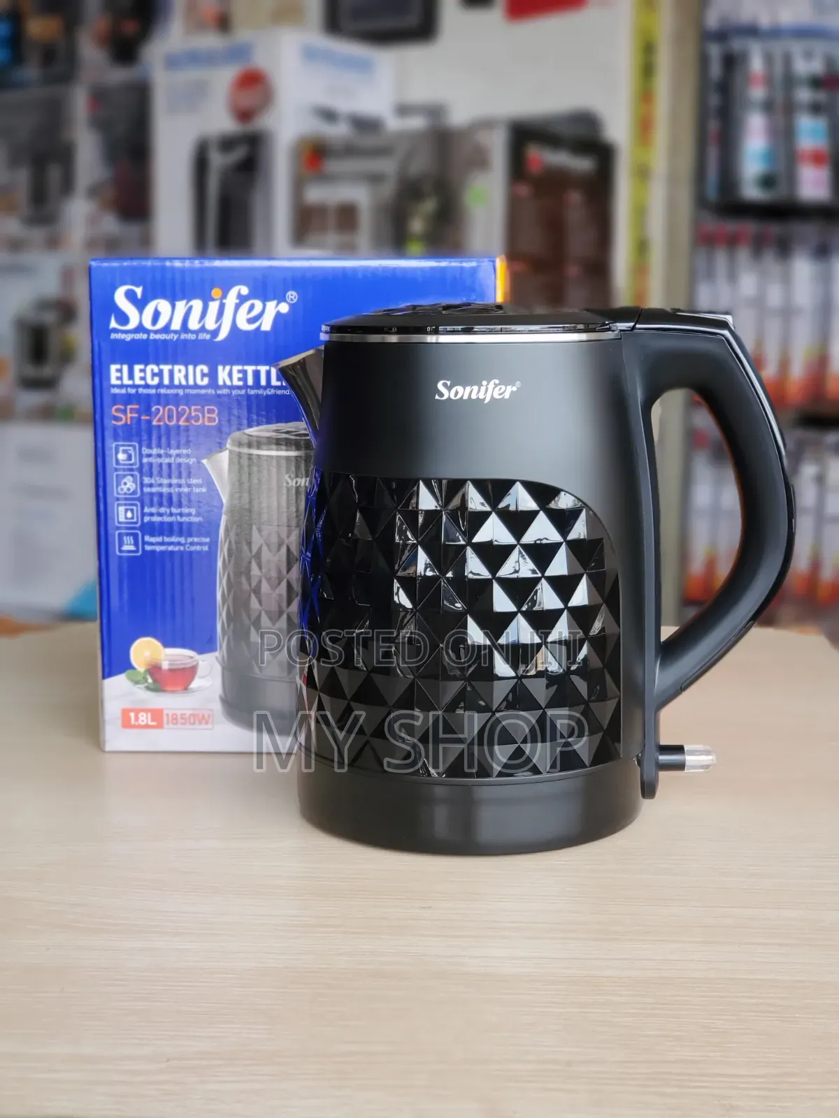 Sonifer Black Electric Kettle With a Stylish Design for Milk and Tea