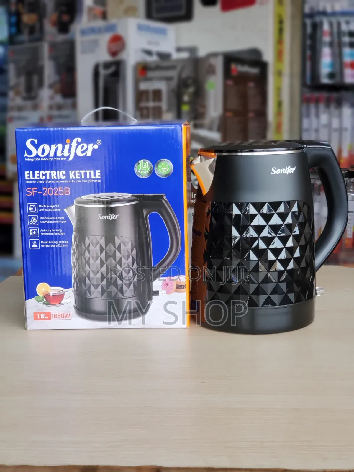 Sonifer Black Electric Kettle With a Stylish Design for Milk and Tea