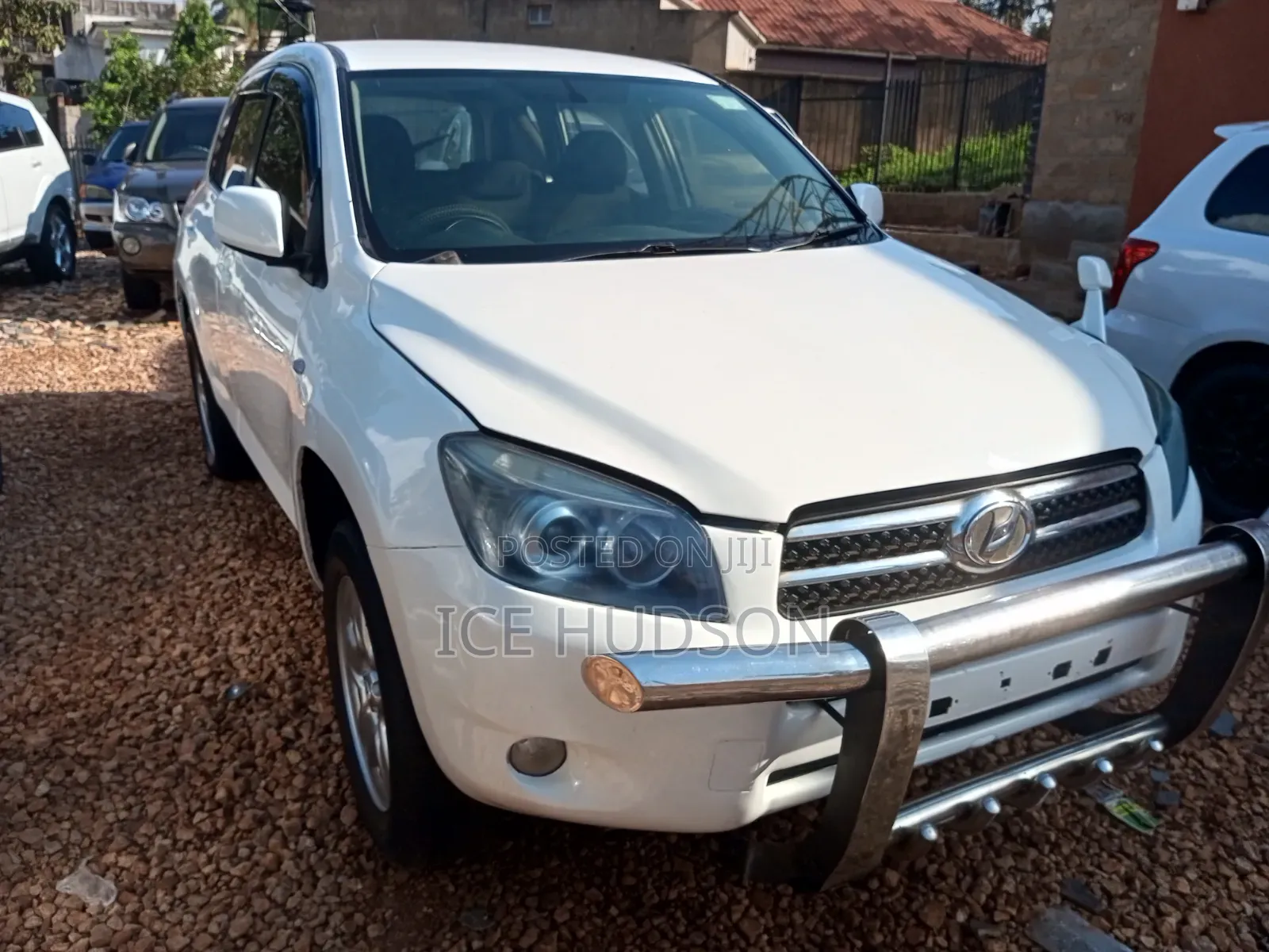 Toyota RAV4 2008 White