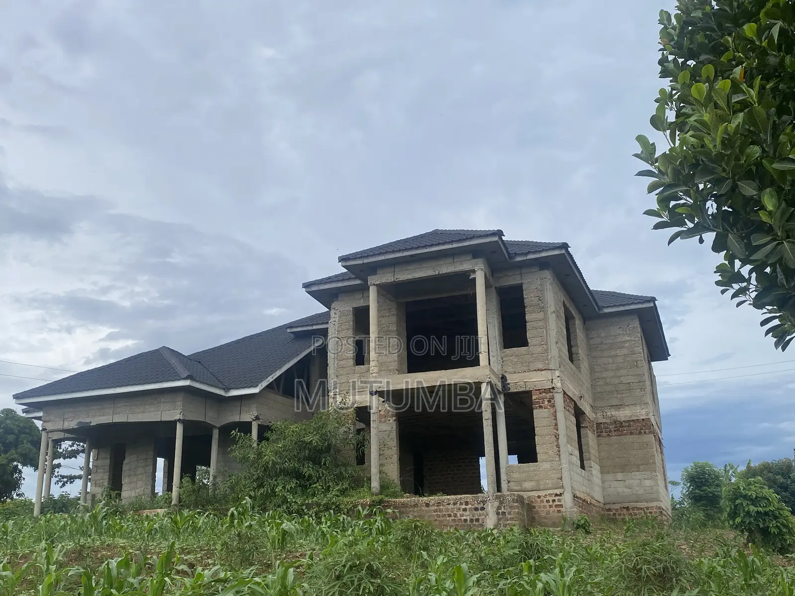 5bdrm House in Jimko Estate, Busukuma for sale