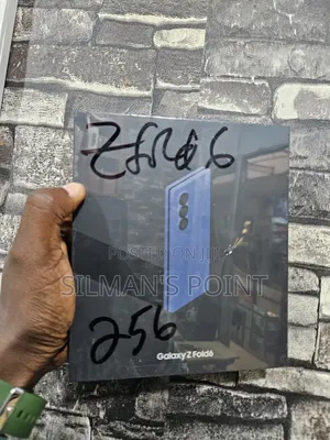 New Samsung Galaxy Z Fold6 256 GB Gray