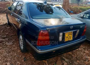 Toyota Progress 1999 Black