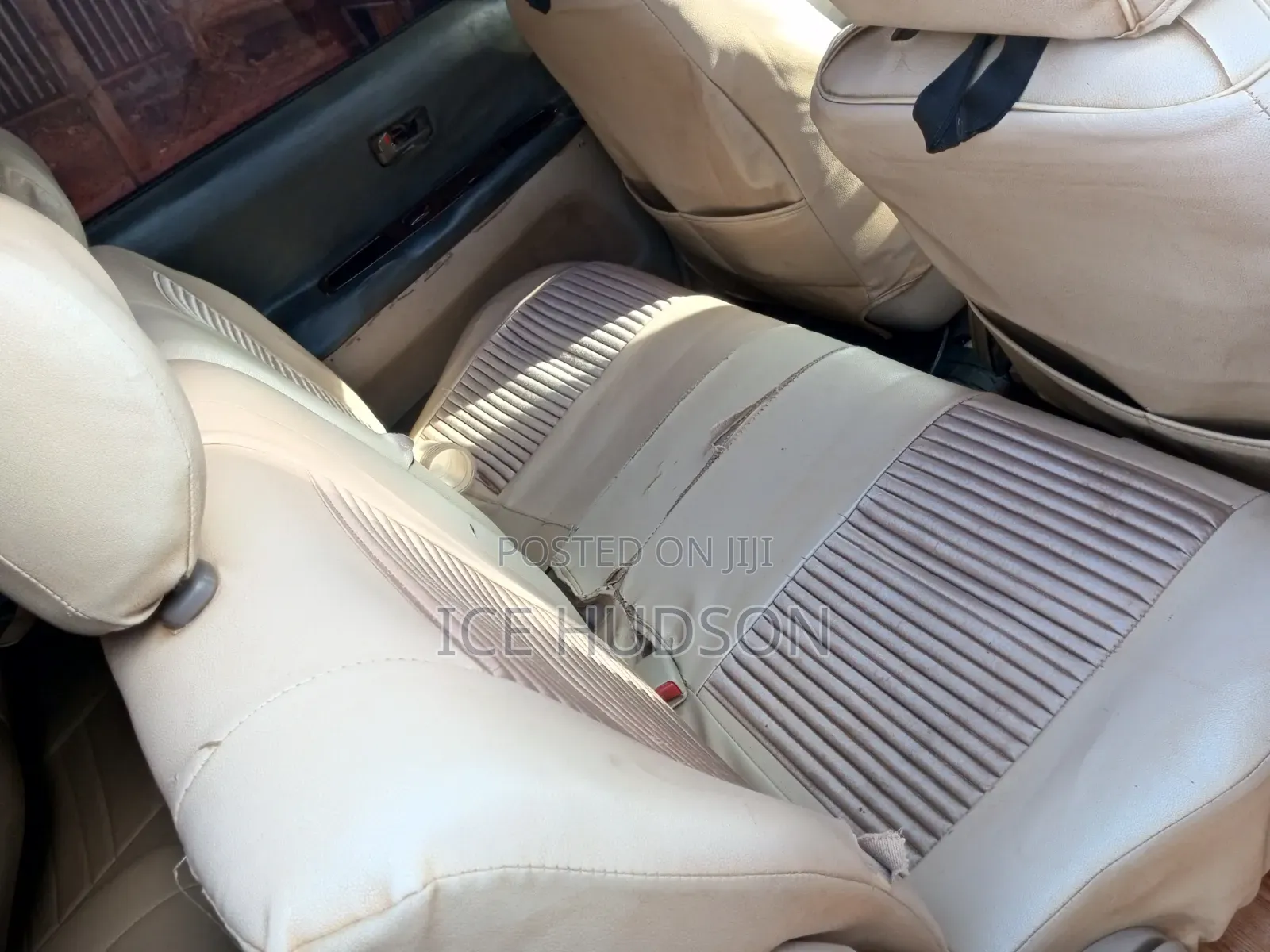 Toyota Gaia 1999 Silver