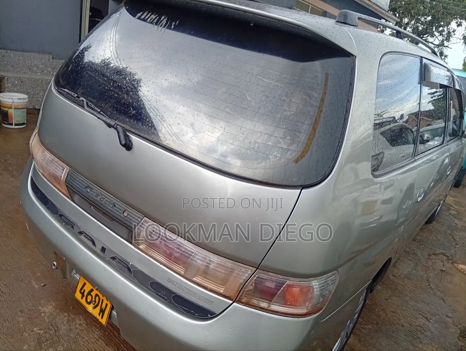 Toyota Gaia 2003 Silver
