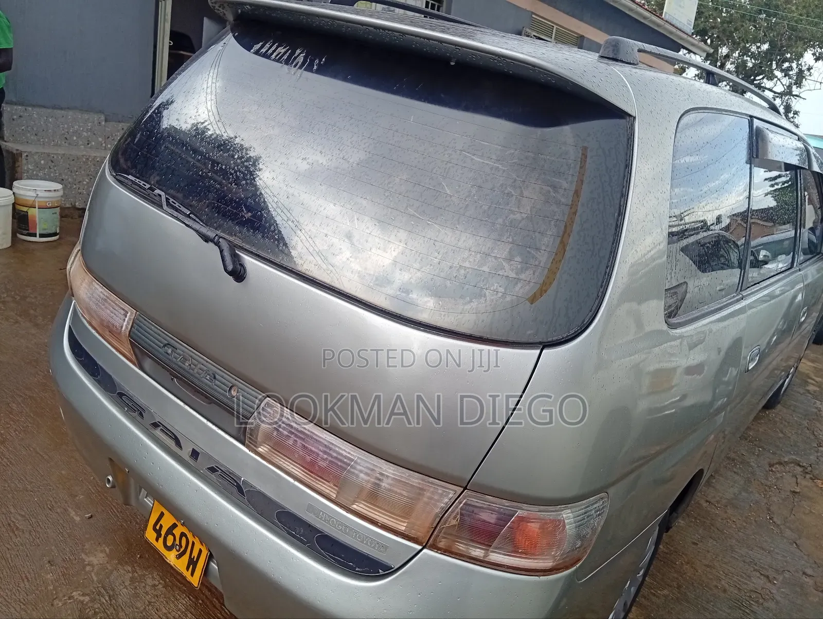 Toyota Gaia 2003 Silver