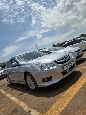 Subaru Legacy 2.5i Limited 2011 Silver