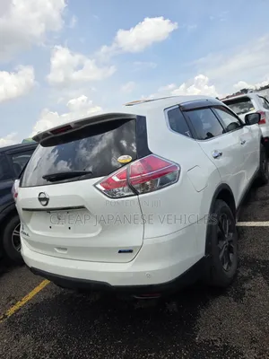 Nissan X-Trail 2.0 Petrol AWD 2017 White