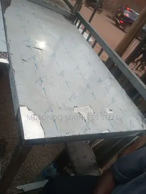 Stainless Steel Single Center Working Table