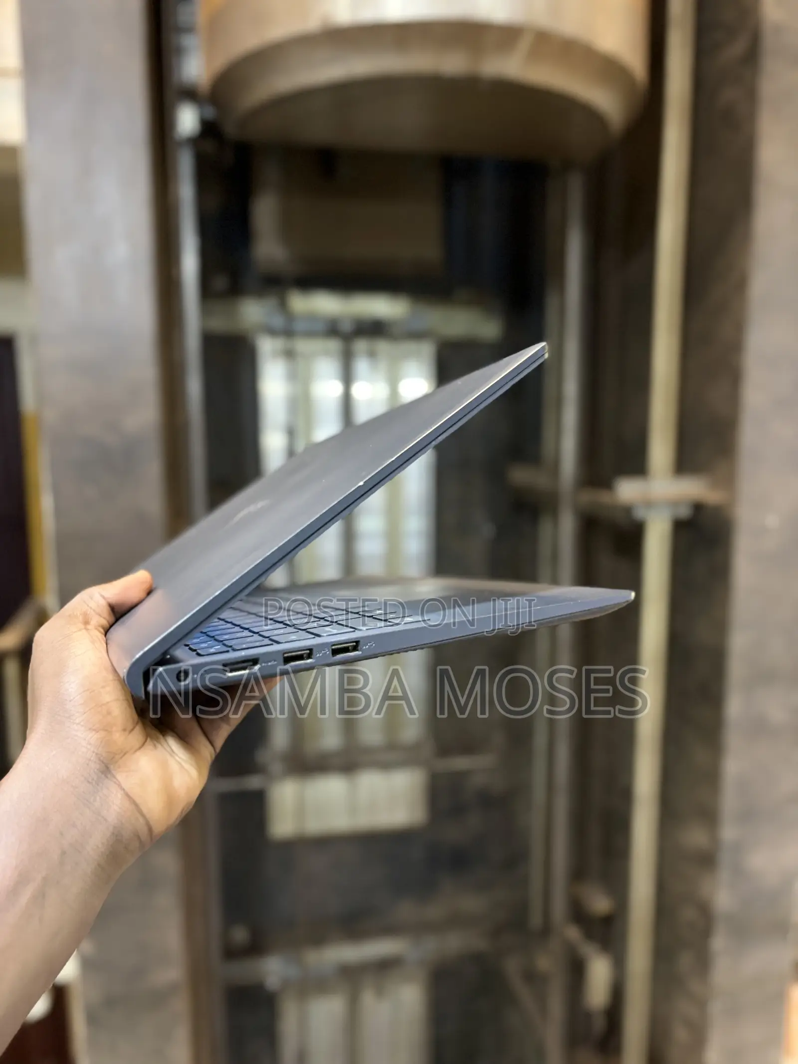 Laptop Dell Vostro 15 3558 8GB Intel Core i5 SSD 512GB
