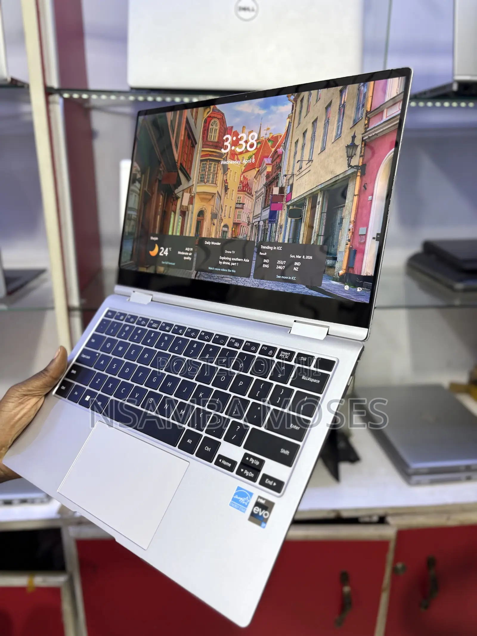 Laptop Samsung Galaxy Book4 Ultra 16GB Intel Core i7 SSD 512GB
