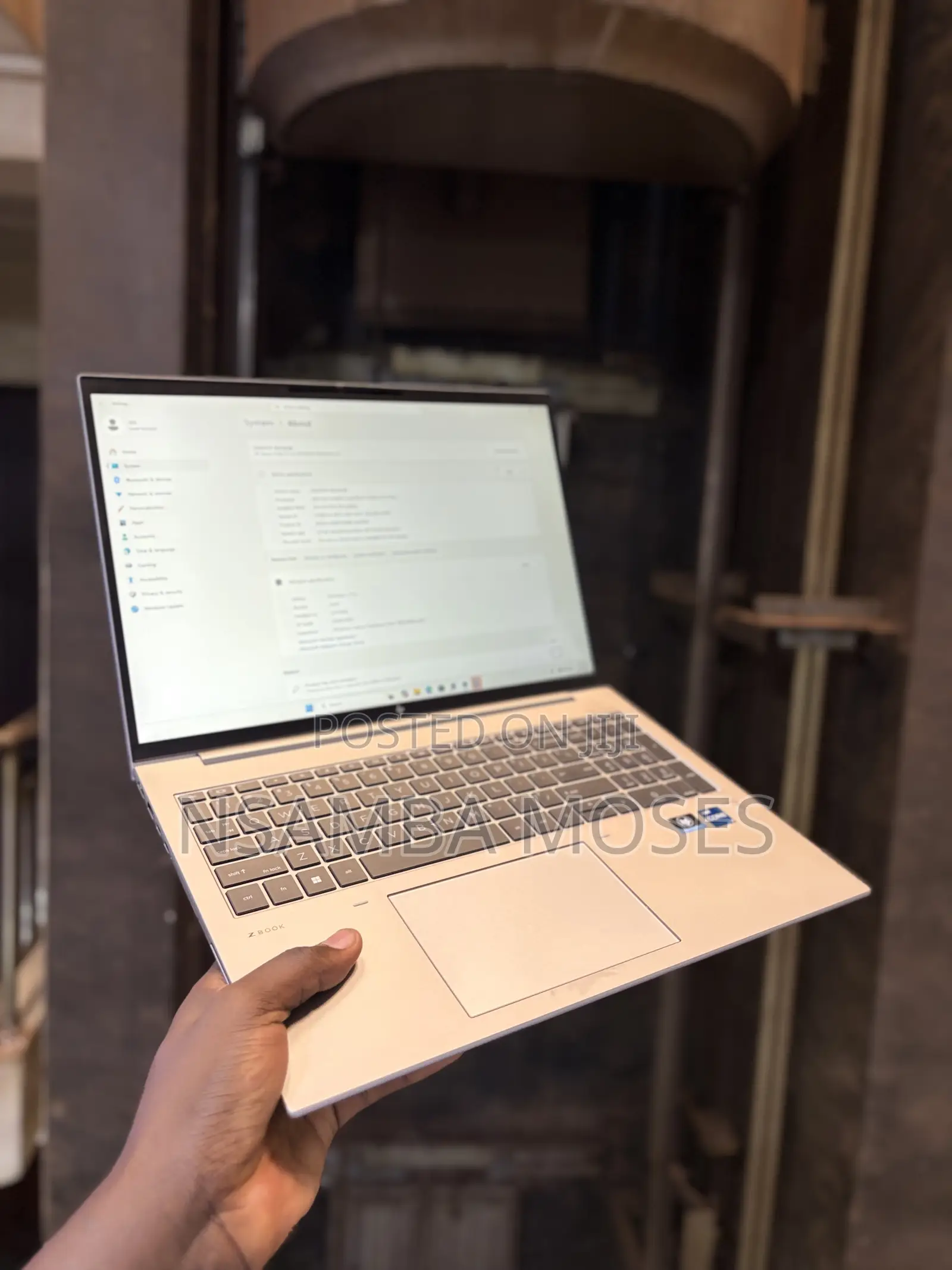 Laptop HP ZBook Firefly 16inch G9 16GB Intel Core i7 SSD 512GB