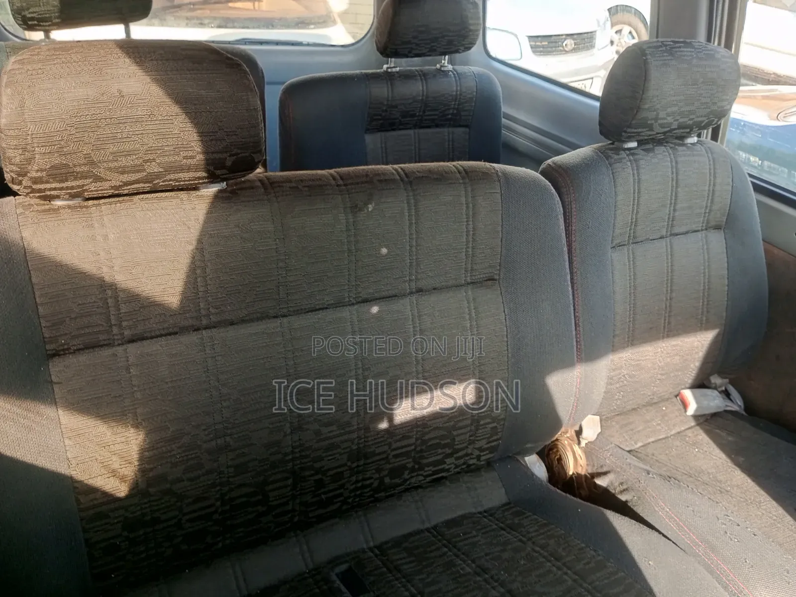 Toyota Noah 2003 Silver